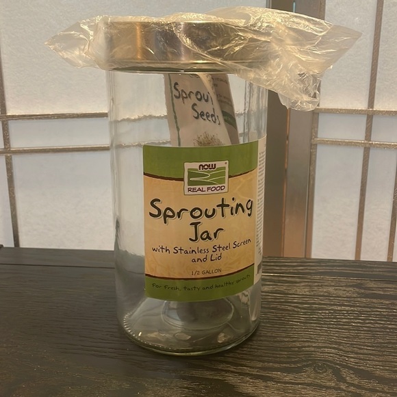 NEW Sprouting Jar with instructions 1/2 gallon - Picture 1 of 3